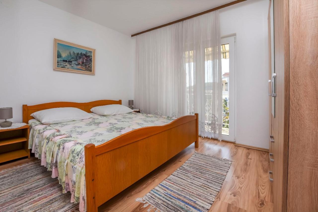 Apartments Karleusa 罗戈兹尼察 外观 照片