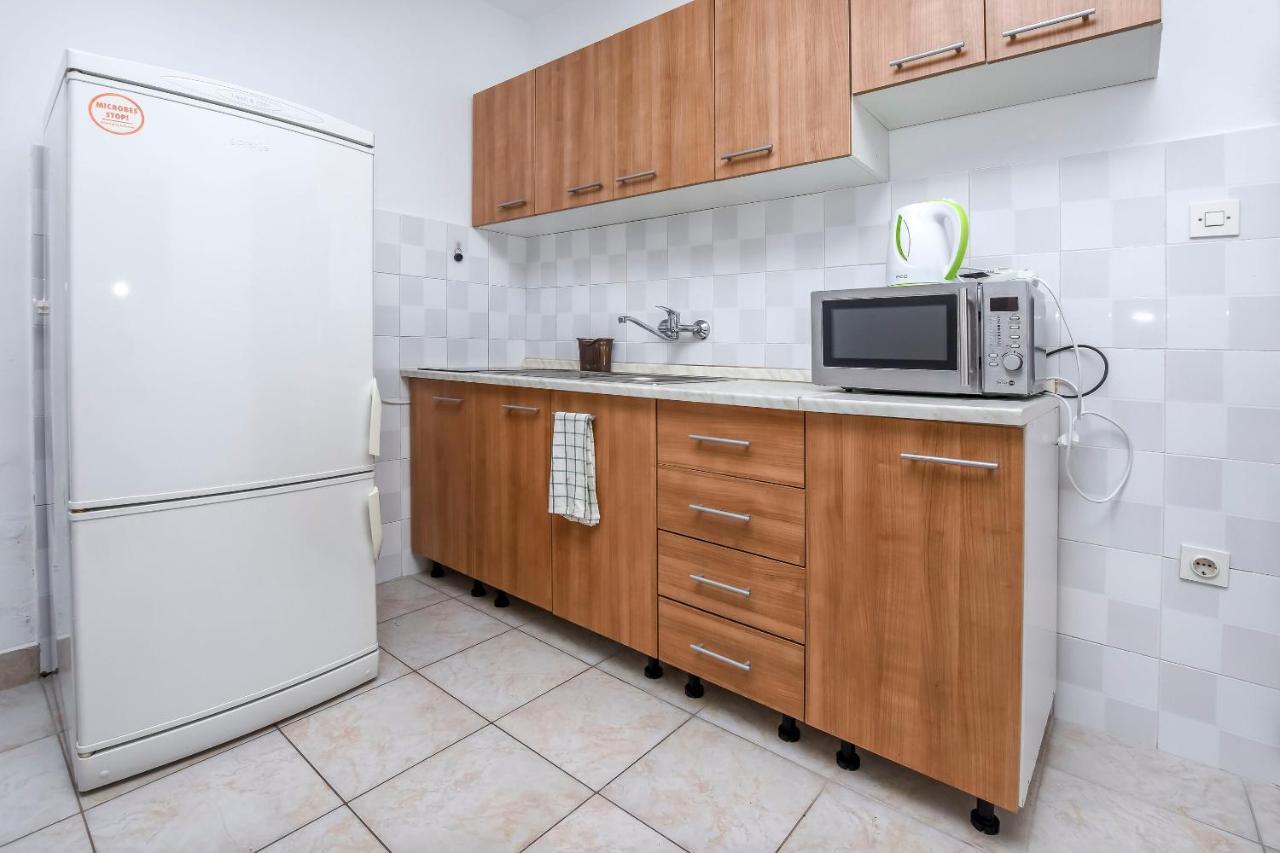 Apartments Karleusa 罗戈兹尼察 外观 照片